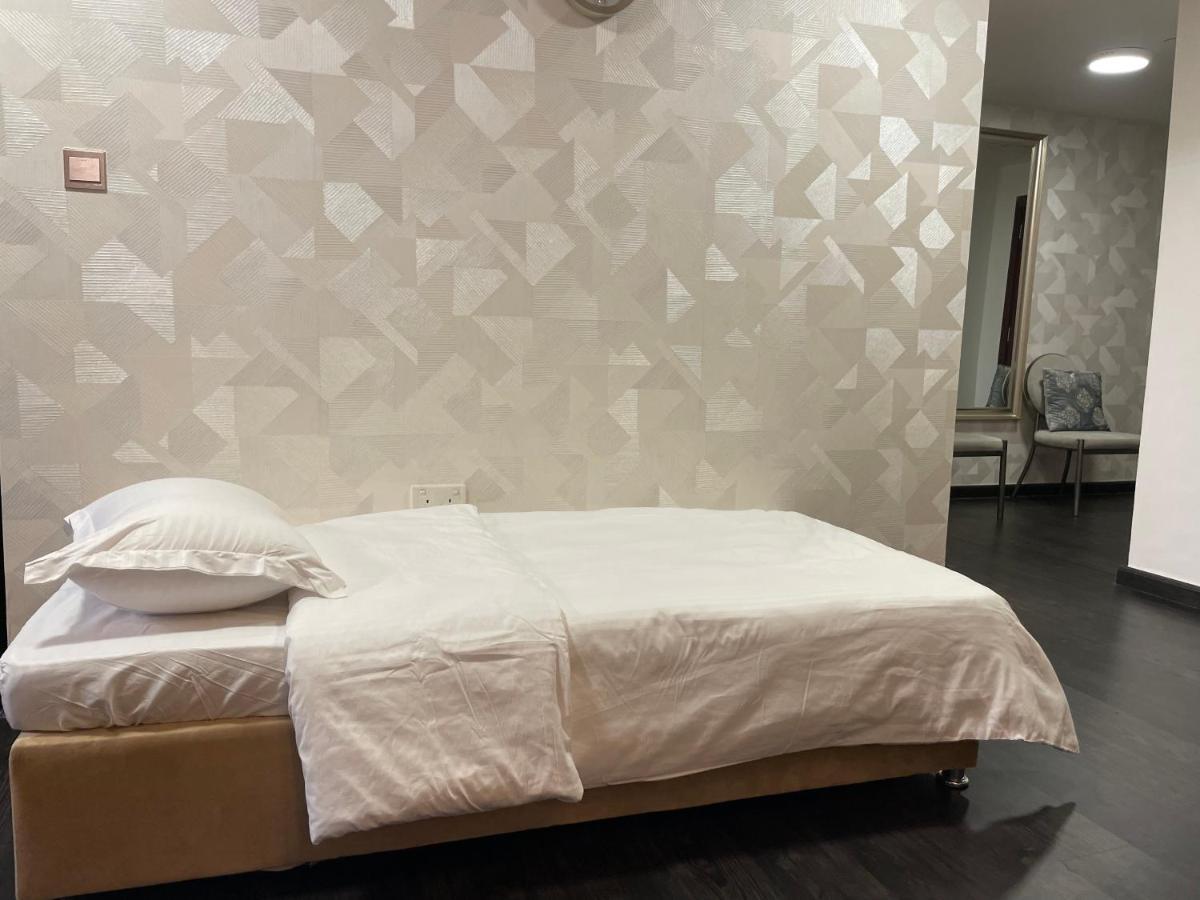 Usmans 1 Bedroom 4 Beds Jbr Huge Sea View 120 Sqm 2 Balconies Dubai Exterior photo